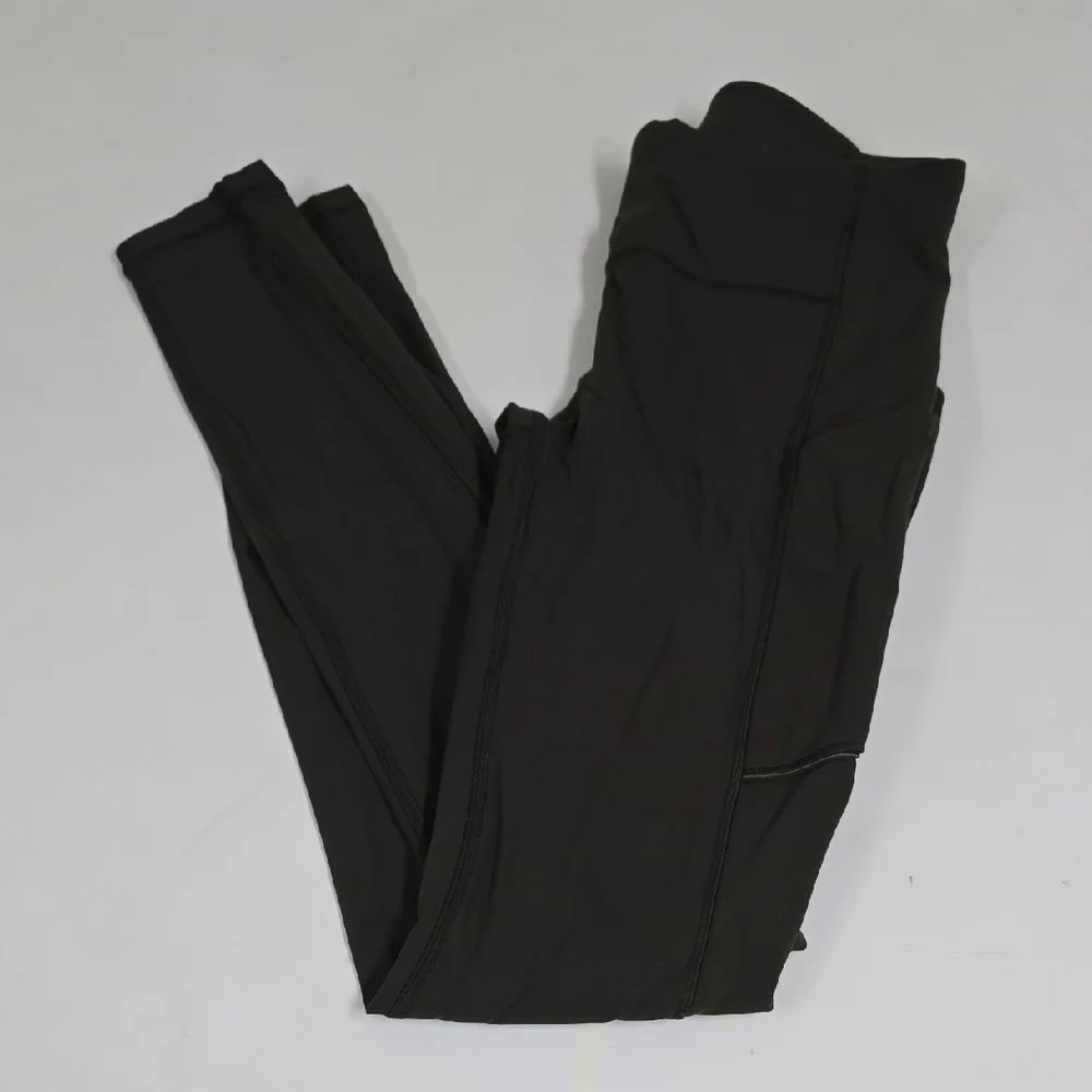 Lululemon Speed Up Tight *Full-On Luxtreme 28